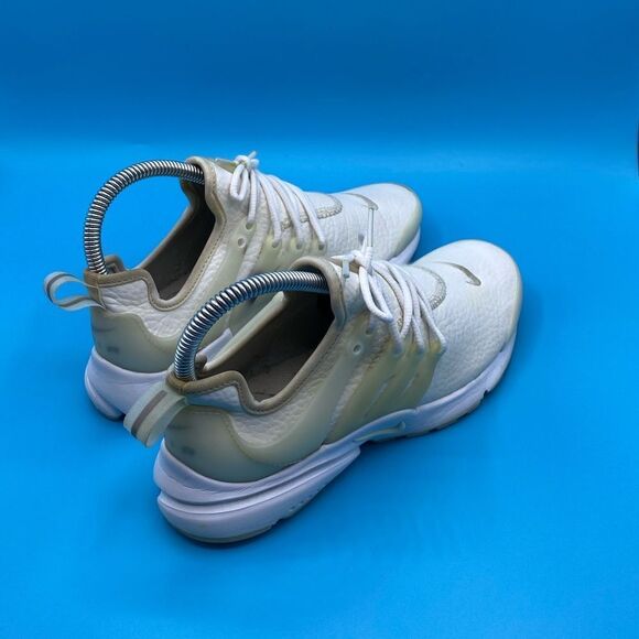 Nike Air Presto Premium Leather Triple White W - Picture 3 of 5